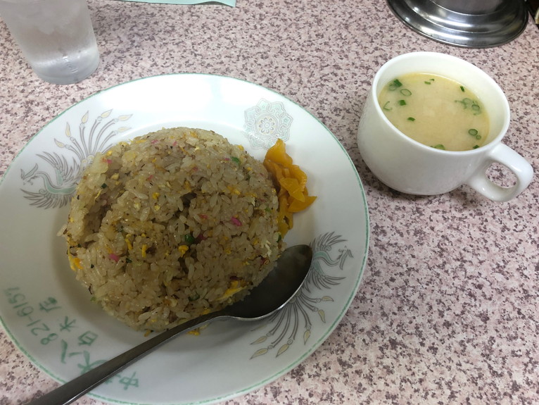 焼きめしとスープ