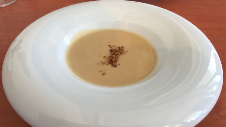 ピアチェーボレ スープ